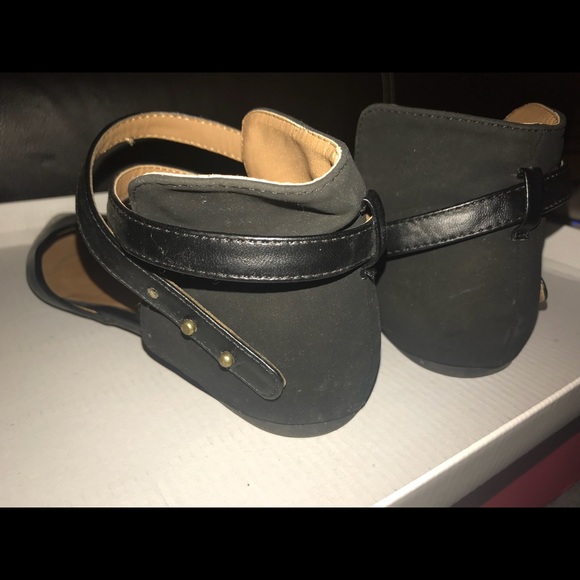 Pointy toe flats - Picture 3 of 4